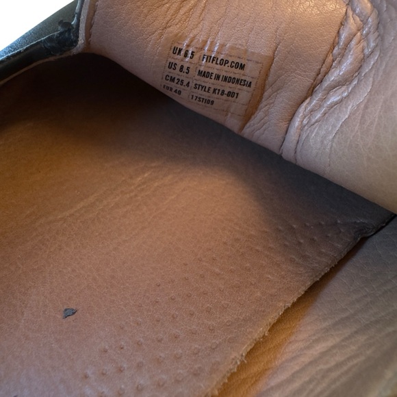 FitFlop Black Leather SupercomFF Comfort Loafer Mules Slip On Women’s 8.5 GUC! - Picture 7 of 11